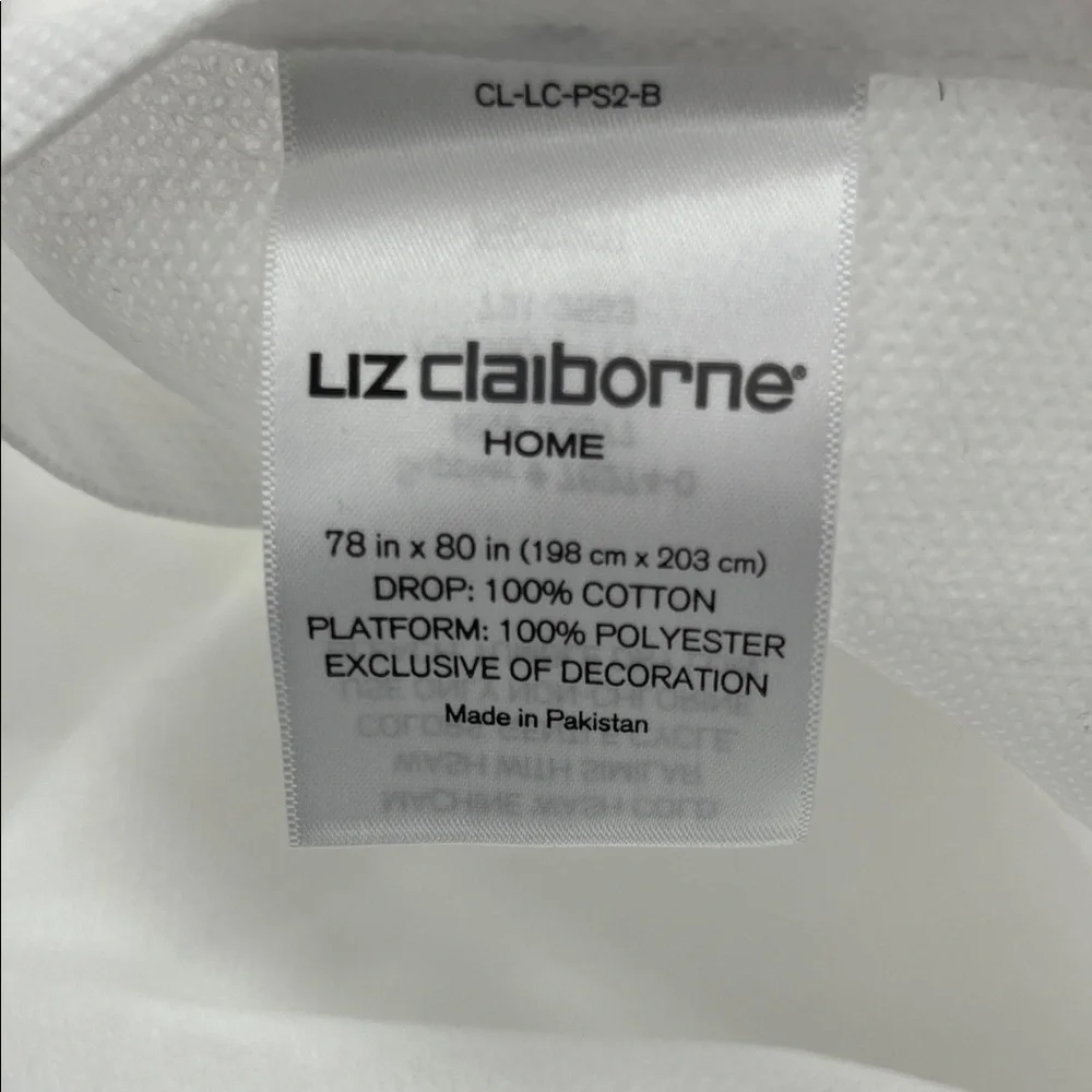Liz Claiborne White/ Navy blue stripes bedding drop 78by 80 KS